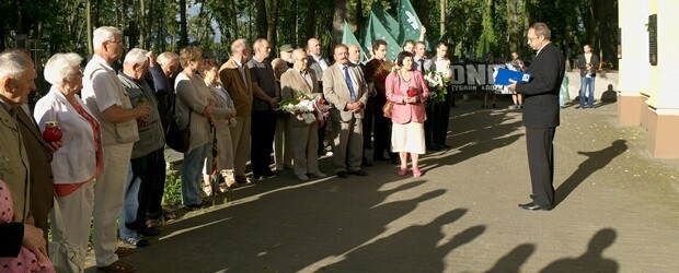 Pabianice – 10 lipca 2013 r. – 39 miesięcy po tragedii smoleńskiej oraz uroczyste oddanie hołdu Rodakom z Wołynia w Pabianicach