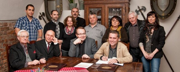 Spotkanie autorskie z dziennikarzami śledczymi – Cezarym Gmyzem i Piotrem Goćkiem