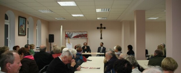 Ks. Tadeusz Isakowicz-Zaleski w Nowym Tomyślu