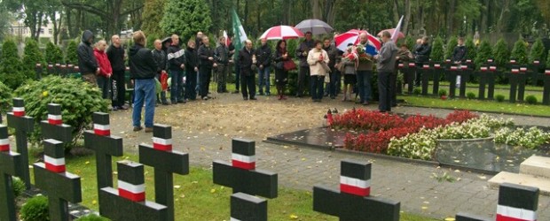 Spotkanie patriotyczne upamiętniające agresję sowiecką na Polskę w Pabianicach.