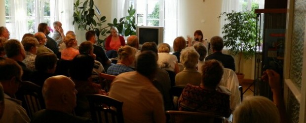 Spotkania z red. Dorotą Kanią i Pawłem Piekarczykiem oraz Tadeuszem Płużańskim w Busku – Zdroju.