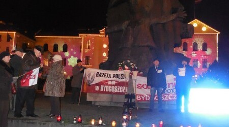 Miesięcznica Tragedii Smoleńskiej – Bydgoszcz