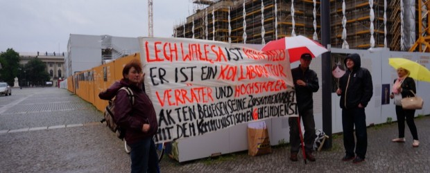 Berlin przywitał Wałęsę maskami Bolka