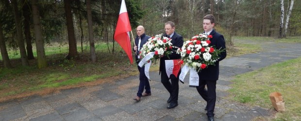 69 rocznicę wyzwolenia przez Brytyjski 63 Pułk Artylerii p.Pancernej Niemieckiego Obozu Koncentracyjnego Bergen-Belsen