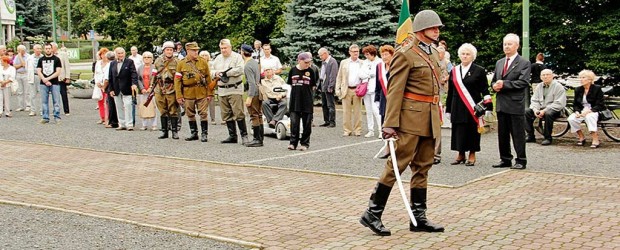 70. rocznica wybuchu Powstania Warszawskiego – uroczystości w Dzierżoniowie (wideo)