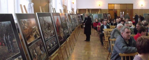 Wystawa ” Prawda i Pamięć. Smoleńsk 2010″
