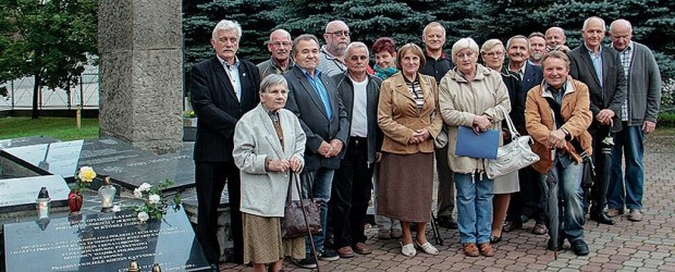 Obchody 53. miesięcznicy tragedii smoleńskiej w Dzierżoniowie