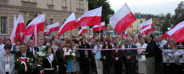 53. Miesięcznica Smoleńska w Krakowie (wideo)