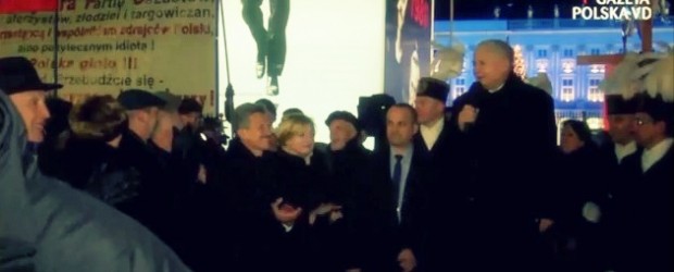 Warszawa – Poruszające słowa księdza: Modlimy się za tych, dla których adwent skończył się w Smoleńsku (wideo)