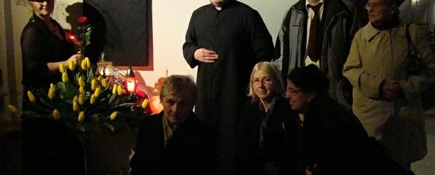 Uroczystej Mszy św. w intencji  Ofiar tragedii smoleńskiej w Krakowie-Nowa Huta