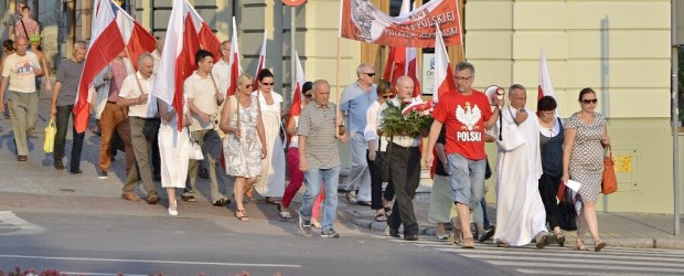 10.08.2015r. – Miesięcznica tragedii smoleńskiej w Piotrkowie Trybunalskim