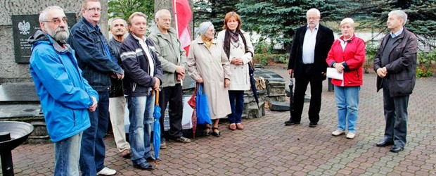 Obchody 65. miesięcznicy tragedii smoleńskiej w Dzierżoniowie