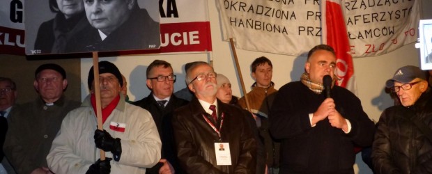 66. miesięcznica tragedii smoleńskiej w Krakowie (wideo)
