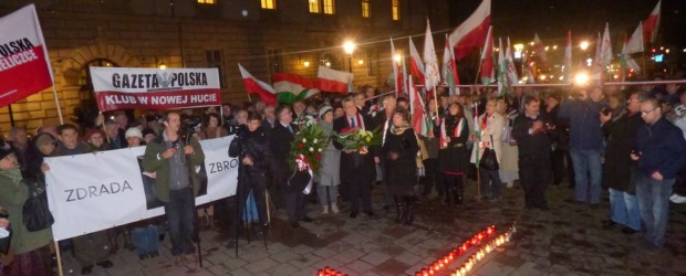 Węgrzy pod Katyńskim Krzyżem (wideo)