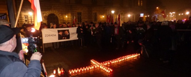 „O Polsce przy Krzyżu” – styczniowa miesięcznica w Krakowie (wideo)