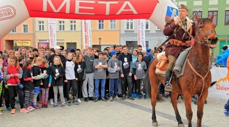Narodowy Dzień Pamięci „Żołnierzy Wyklętych”  uroczystości w Dzierżoniowie – 01.03.2016.