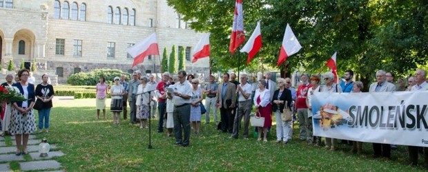 75 miesięcznica tragedii smoleńskiej w Poznaniu
