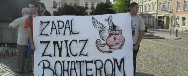 Spontaniczny gest bydgoszczan: 72 rocznica Powstania Warszawskiego