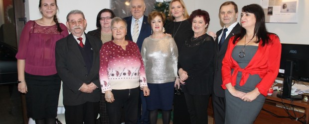 Konin: Spotkanie Świąteczno-Noworoczne w biurze Pani Senator Margarety Budner 22.12.2016