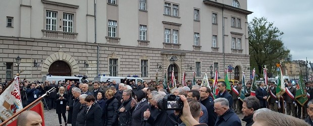 [Tydzień w Klubach „GP”] Siódma rocznica pogrzebu Pary Prezydenckiej na Wawelu
