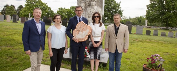 Wizyta Prezesa IPN-u Pana Jarosława Szarka w Amerykańskiej Częstochowie