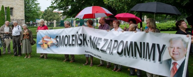 Poznań: miesięcznica tragedii smoleńskiej, 10 sierpnia