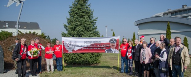 Poznań: Uroczystość w Krzesinach pamięci Prezydenta Polski i osób mu towarzyszących.