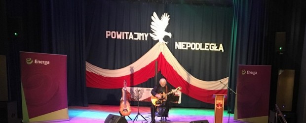 W Przysusze odbył się ,,Koncert Patriotyczny” w wykonaniu Macieja Wróblewskiego (wideo).