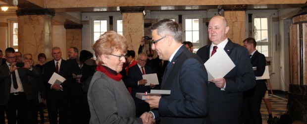 Gliwice: Odznaczenie dla Przewodniczącej Klubu w Gliwicach Marty Święcickiej