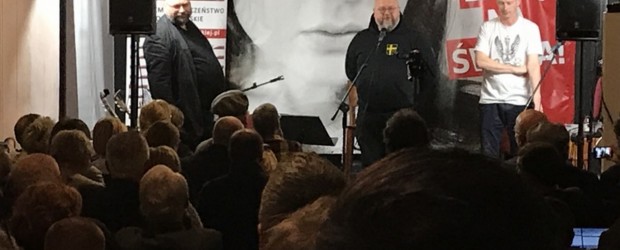 Warszawa: Tłumy na koncercie „Uwolnić Basię na święta”