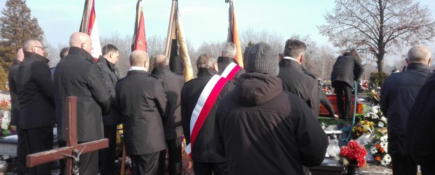 Gliwice: Pogrzeb Henryka Muzykarza, członka Gliwickiego Klubu Gazety Polskiej.