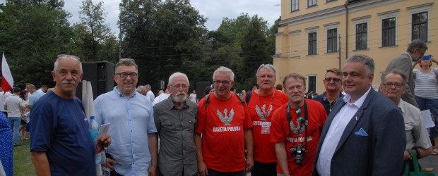 Tychy: W obronie Arcybiskupa Marka Jędraszewskiego