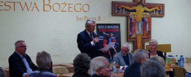 Tychy: spotkanie autorskie  Senatora Czesława Ryszki w Tychach