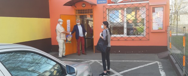 [KORONAWIRUS] Akcje Klubów „Gazety Polskiej” | Kraków-Mistrzejowice: Pomoc świąteczna