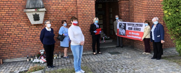 Gliwice: 100 rocznica urodzin Karola Wojtyły oraz 76 rocznica zwycięstwa Wojska Polskiego gen Władysława Andersa pod Monte Casino.