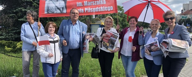 Gliwice: Rozdaje dodatek Gazety Polskiej Codziennie – Express Wieczorny