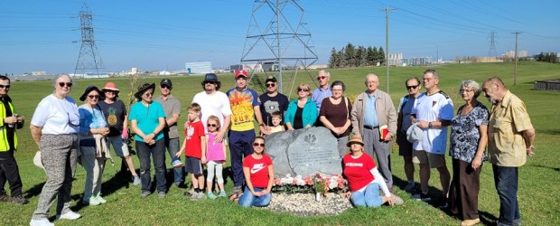 WINNIPEG | Akcja sadzenia dębów pamięci w Winnipegu