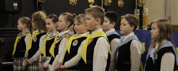 PIOTRKÓW TRYB. |Koncert Wsparcia dla dzieci z Ukrainy