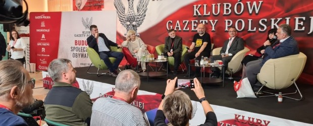 [WIDEO] | Panel dziennikarzy na Zjeździe Klubów „GP”. Gójska: Na froncie walki o prawdę pozostajemy tylko my