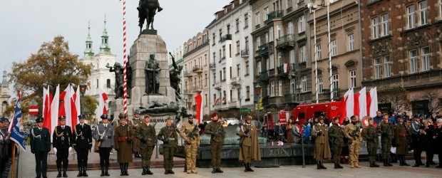 Nowy Sącz im. Jana Olszewskiego | Klubowicze na obchodach 11.11 w Krakowie