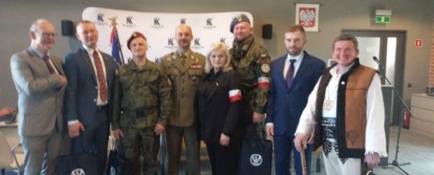 NOWY TARG | Przekazanie sztandaru Wileńskiej Brygady AK