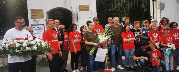 PIOTRKÓW TRYB. | Pamięci uczestników Powstania Warszawskiego