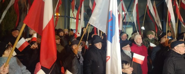 BYDGOSZCZ – II Manifestacja w obronie mediów, 5 stycznia, g. 20