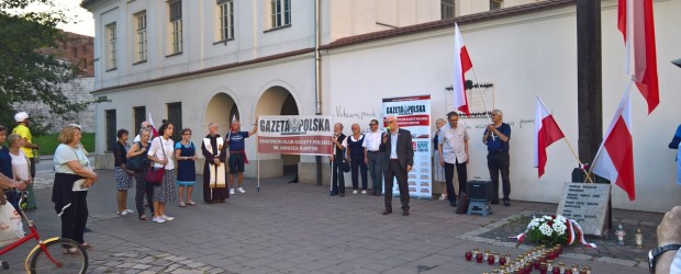 KRAKÓW | Uroczystości pod Wawelem