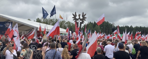 KRAKÓW | Odsłonięcie pomnika „Rzeź Wołyńska”