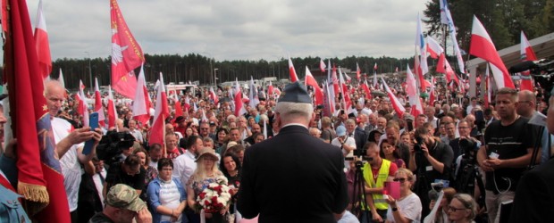 OPOLE | Relacja z odsłonięcia pomnika „Rzeź Wołyńska”