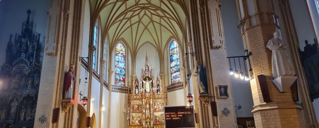 OLSZTYN | Droga Krzyżowa w intencji Ojczyzny