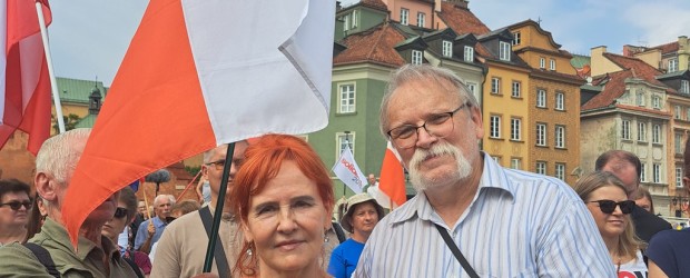WARSZAWA | Protest przeciwko ograniczeniu lekcji religii