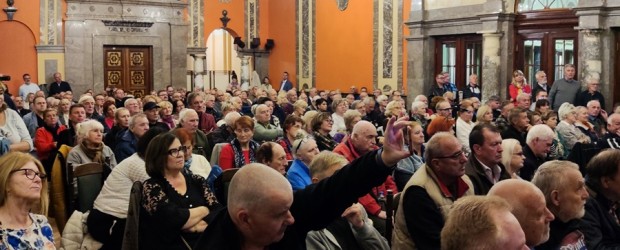 KIELCE-CENTRUM | Relacja ze spotkania z Panem Tomaszem Sakiewiczem oraz Pawłem Piekarczykiem