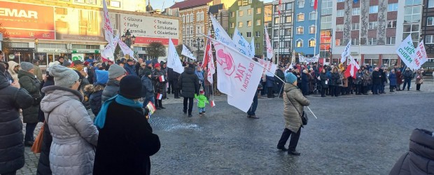 GORZÓW WLKP. | Protest przeciwko deprawacji dzieci